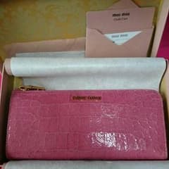 新品同様♡正規品♡ミュウミュウ♡クロコのサムネイル