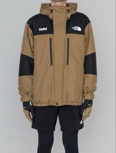 新品未使用/Mサイズ)HYKE✖️ノースフェイス　インサレーショントレイルJKTのサムネイル