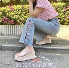 more self love  サイドレースアップデニム 最終値下げ！！のサムネイル