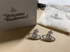 ヴィヴィアンウエストウッド ピアスのサムネイル