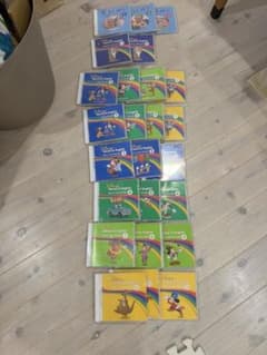 中身なしです。Disney World of English CDセットのサムネイル