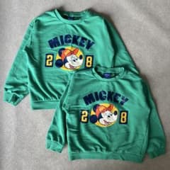 Disney ミッキー トレーナー 120 130 おそろい 2枚セットのサムネイル