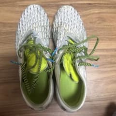 UNDER ARMOUR サッカースパイクのサムネイル