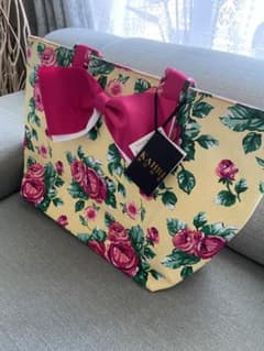 「KAHRI HOME」トートバッグのサムネイル