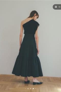 CLANE VOLUME TIERED MAXI SKIRTのサムネイル