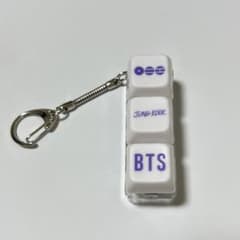 BTS JUNGKOOK ジョングク メカニカルキー 変色 光る キーホルダー