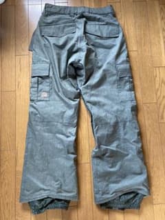 QUIKSILVER REGULARFIT Sサイズ スノーボードパンツのサムネイル
