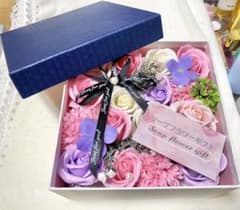 ソープフラワーギフトBOXのサムネイル