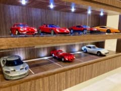 1/64展示16台可・W300ウォールナット・ディスプレーBOX /ネオジオラマ