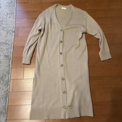 earth music&ecology ロングカーディガン ベージュのサムネイル