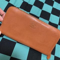 正規品！ IL BISONTE 長財布のサムネイル
