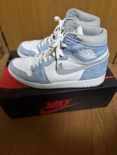 AIR JORDAN 1 RETRO HIGH OG HYPER ROYALのサムネイル