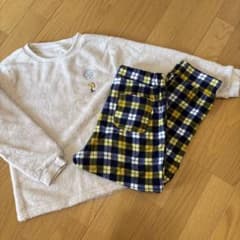 10月末まで⭐︎ユニクロ　キッズ パジャマ フリース 130のサムネイル