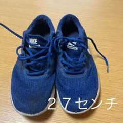 NIKE ランニングシューズのサムネイル