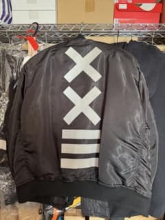 XXIII セバントゥア MA-1 ブルゾン - メルカリ