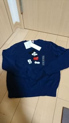 セーターのサムネイル