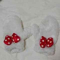emimin様専用！ミニーちゃん　ふわふわ　手袋のサムネイル