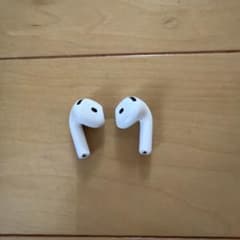 Apple AirPods 第4世代 両耳 ノイズキャンセリングありのサムネイル