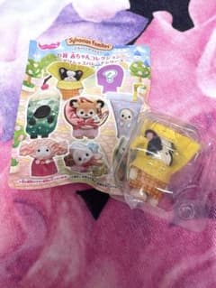 シルバニア キラキラくじ G賞 フレンチブルドッグの赤ちゃんのサムネイル
