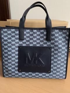 マイケルコース　トートバッグのサムネイル
