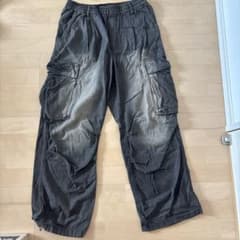 ケミカルウォッシュ カーゴパンツ ワイドシルエットのサムネイル