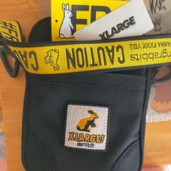 (確実正規品)FR2 XLARGE ショルダーバッグのサムネイル