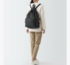 無印良品 トートにもなる巾着リュックサックのサムネイル
