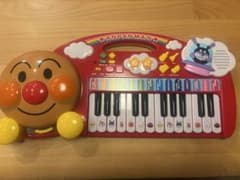 Anpanman loves upbeat music!