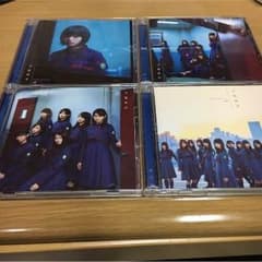 欅坂46のサムネイル
