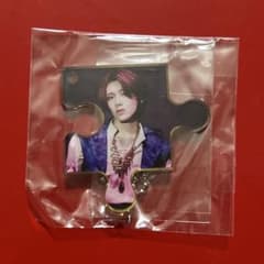 DXTEEN 大久保波留 パズルアクキーのサムネイル