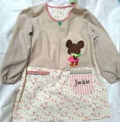 エプロン 保育士 スモック ジャッキー♡くまのがっこう 寒くなってきましたよ！のサムネイル