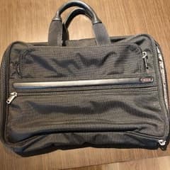 ビジネスバッグ TUMIのサムネイル