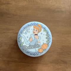 ディズニー シンデレラ お菓子のランダム缶小物入れのサムネイル