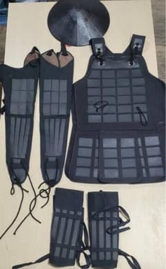 手作り甲冑 等身大畳み鎧・陣笠・セット 最終価格 - メルカリ
