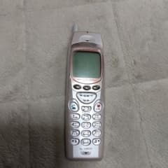 携帯電話本体 Pipo 携帯電話本体 Pipo ZX｜テルワールド（NTT中古ビジネスフォン販売店）