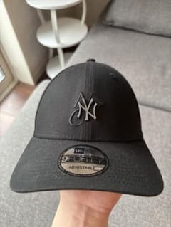 NEW ERA 9FORTY Yankees メタルロゴ ブラックのサムネイル