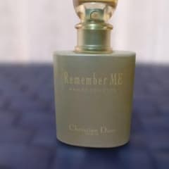 【限定・廃盤】ディオール リメンバーミー オーデトワレ 50ml Christian Dior クリスチャンディオール リメンバーミー 50ml - メルカリ
