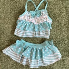 水着　120 女の子　セパレート　ビキニ　フリルのサムネイル