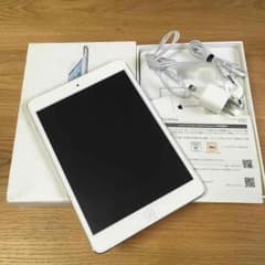 iPadmini16GB wifiモデルホワイト＆シルバー MD531J/Aのサムネイル