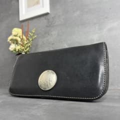 【希少】REDMOON レッドムーン 長財布 ビックコンチョ ネバダ 黒 希少】REDMOON レッドムーン 長財布 ビックコンチョ ネバダ 黒 - メルカリ