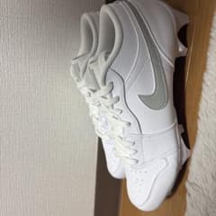 Nike Jordan TDホワイト スパイク　26センチ‼️値下げ可能‼️のサムネイル
