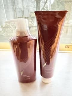 フォーデイズ ヘアシャンプー＆コンディショナーセット - メルカリ
