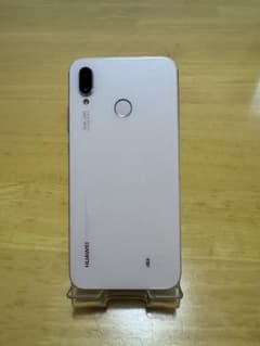 [美品] [ジャンク]HUAWEI P20 lite 32GBのサムネイル
