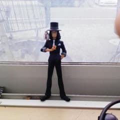 フィギュアのサムネイル
