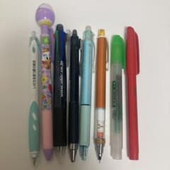 文房具セット　4色ボールペン　赤ペン　蛍光ペン　フリクションのサムネイル