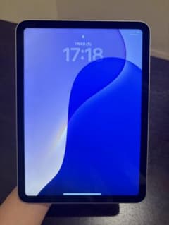 バッテリー100%/美品】iPad 第10世代 64GBシルバー 箱無し - メルカリ