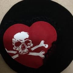 電波女さん専用HELLCATPUNKSのベレー帽のサムネイル