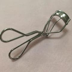 くるかのこ様専用 資生堂 まつ毛ビューラーのサムネイル