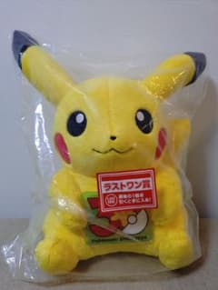 ポケモン ピカチュウ ぬいぐるみ ラストワン賞 30周年記念 - メルカリ