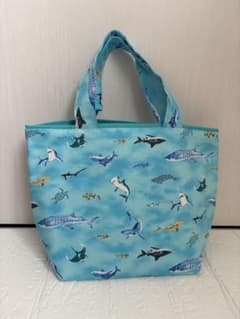サメ柄トートバッグ 水色のサムネイル
